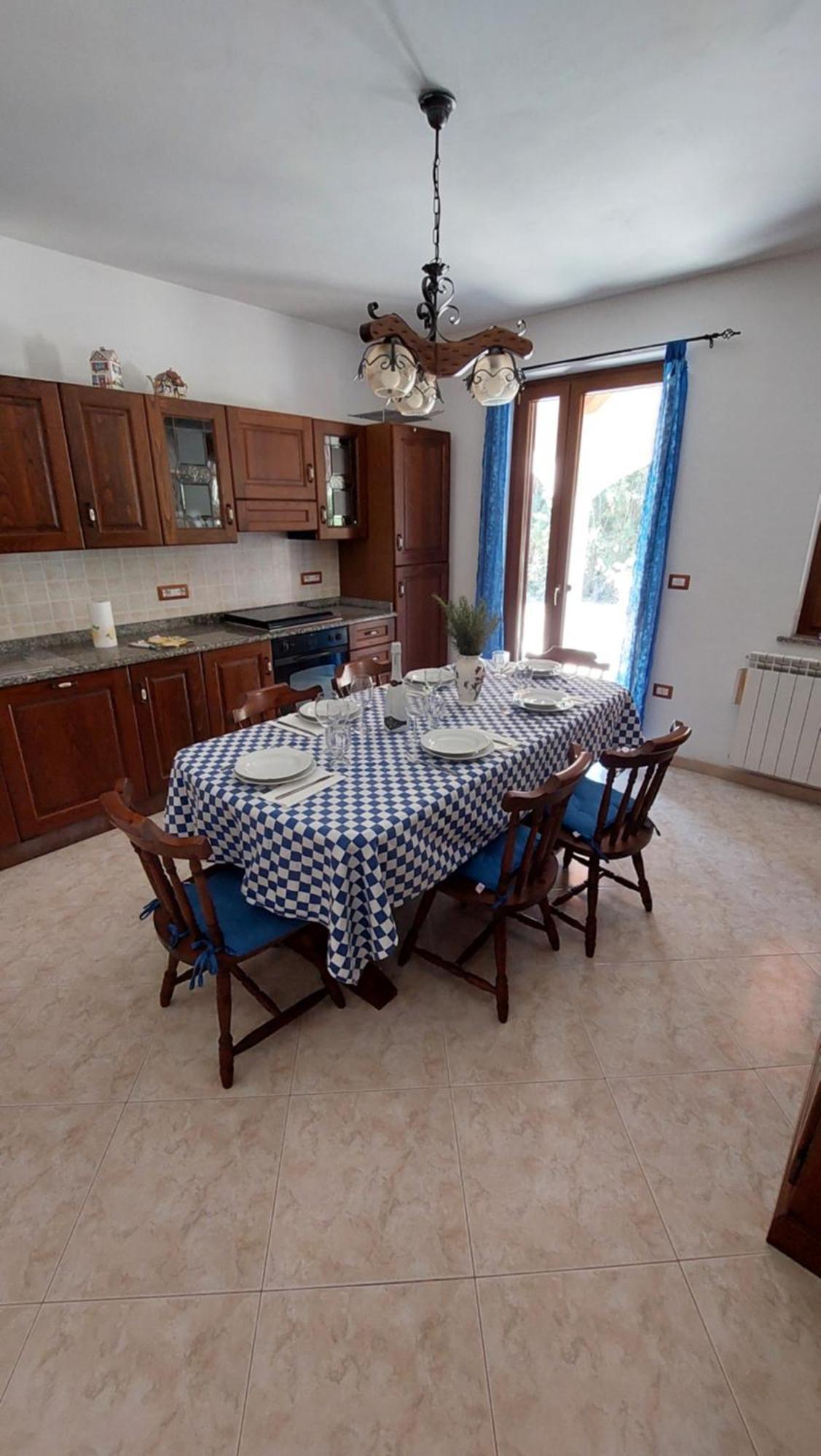 Villa Rosemary Олмедо Екстериор снимка